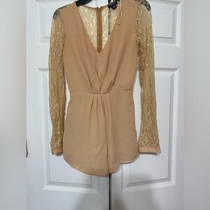 Hommage from Los Angeles romper size S